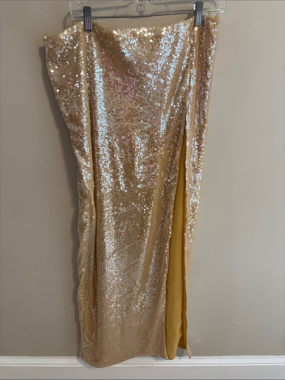 NEW OH POLLY Gold Sequin Maxi Skirt Godiva Size 12 Thigh High Split Sparkly Club